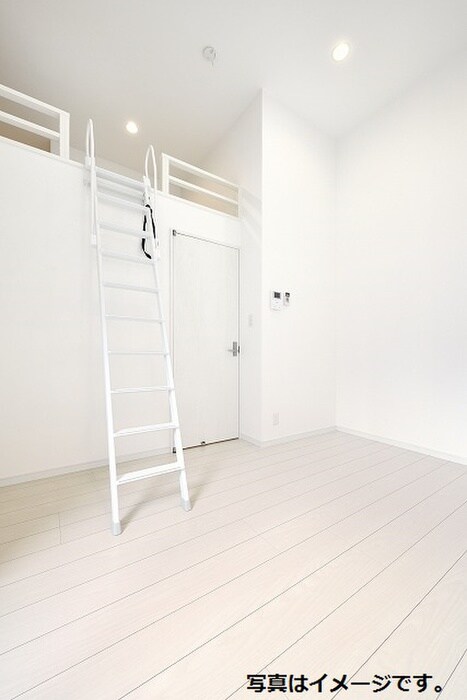 pavillon honnete biwajimaの物件内観写真