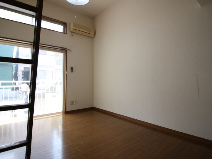 メゾンマルシェの物件内観写真