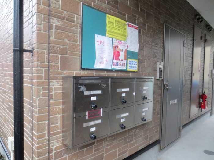 シ－ムリ－ハウスの物件外観写真