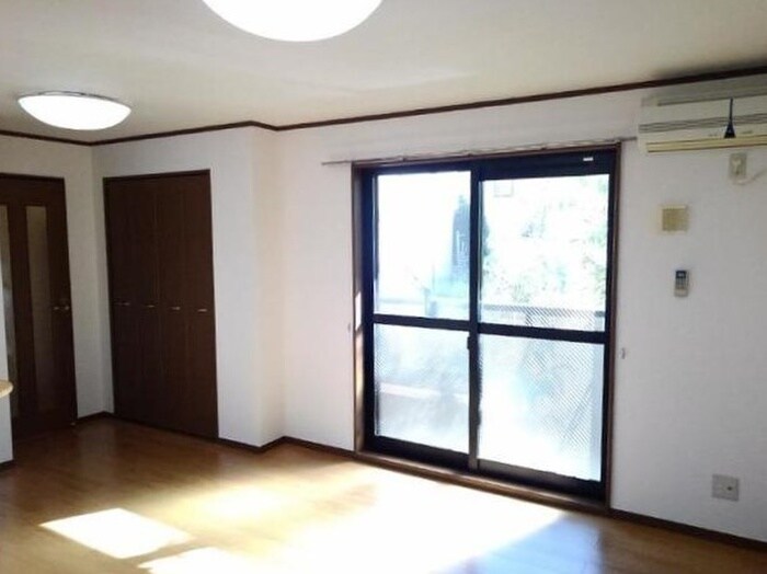 シ－ムリ－ハウスの物件内観写真