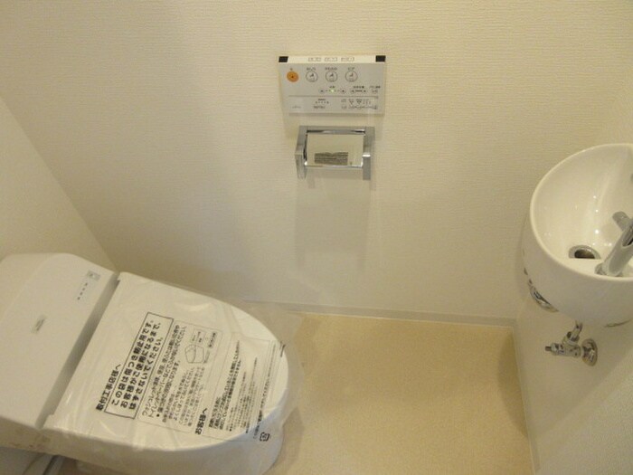 ｺﾐｭﾆﾃｨｰｶﾞｰﾃﾞﾝなごやの物件内観写真