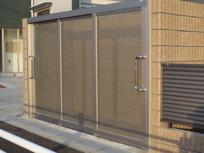 la collineの物件外観写真