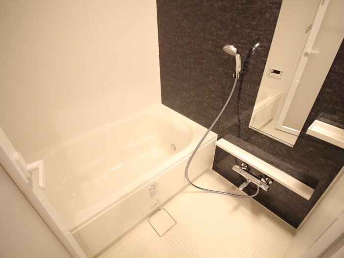 ｽﾘｰｱｲﾗﾝﾄﾞﾀﾜｰ星ヶ丘の物件内観写真