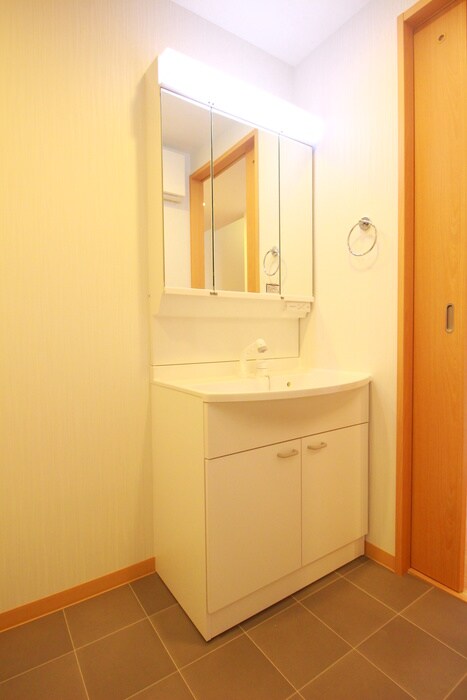 ドゥナーレ名駅西の物件内観写真