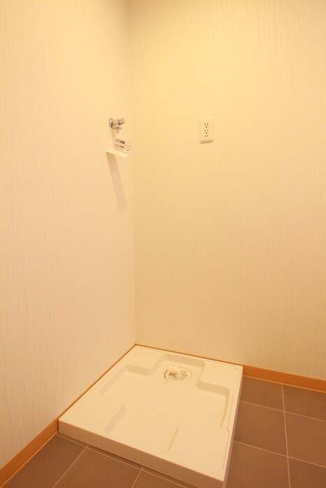 ドゥナーレ名駅西の物件内観写真