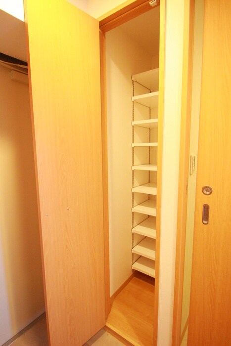 ドゥナーレ名駅西の物件内観写真