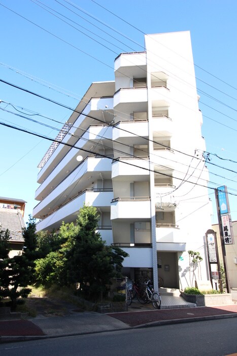 ヒロタマンションの物件外観写真