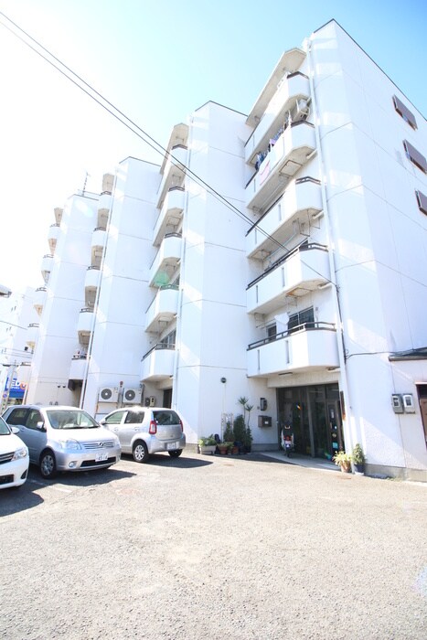 ヒロタマンションの物件外観写真