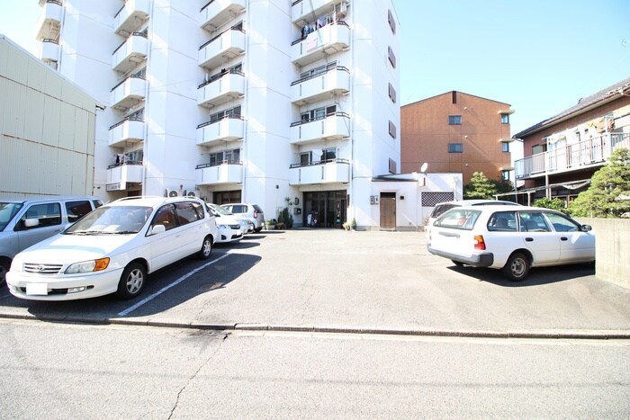 ヒロタマンションの物件外観写真