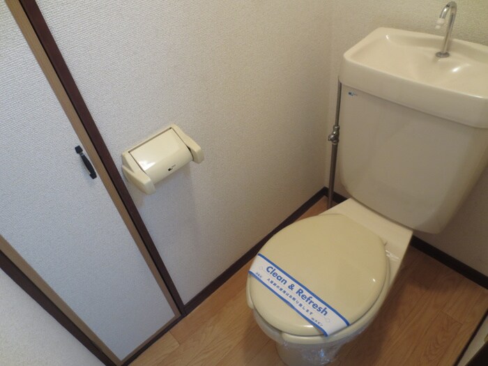 エムズハウス栄の物件内観写真