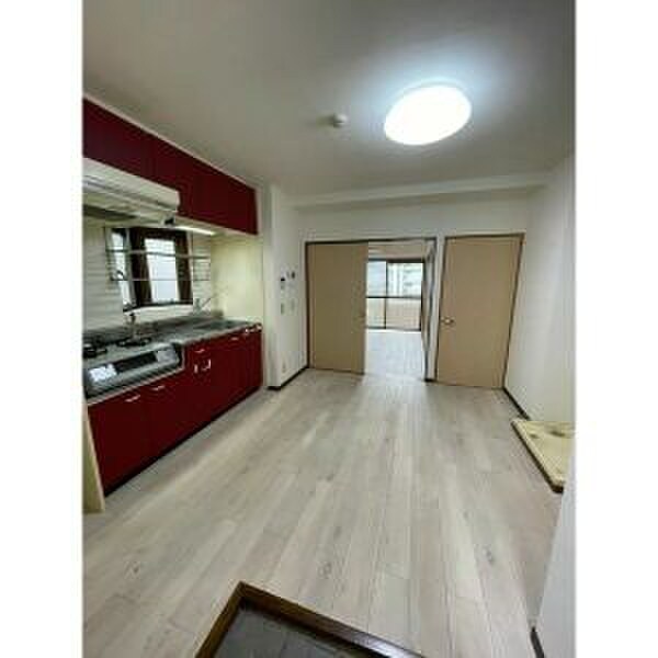 エムズハウス栄の物件内観写真