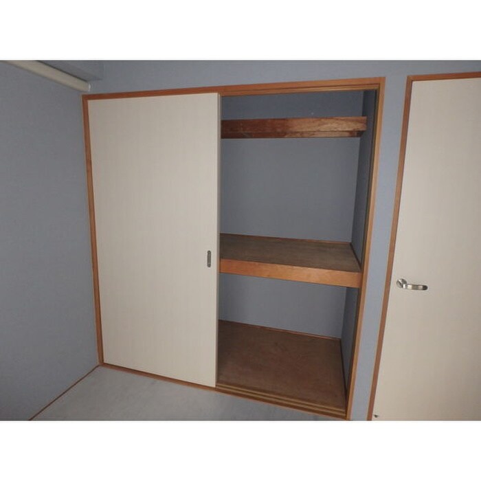 エムズハウス栄の物件内観写真