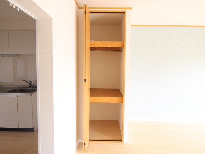 グリーンコート浅井の物件内観写真