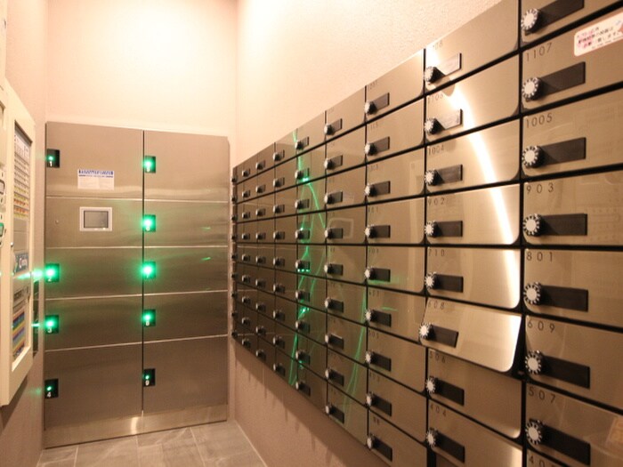 WESTIN上前津の物件外観写真