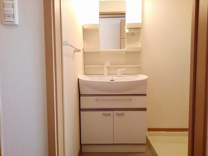 アルドールの物件内観写真