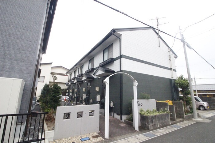 ファミ－ルＴＡＣの物件外観写真