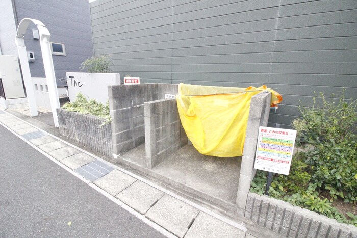 ファミ－ルＴＡＣの物件外観写真