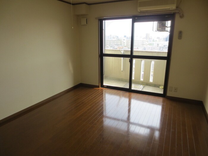 サンシティ栄生の物件内観写真