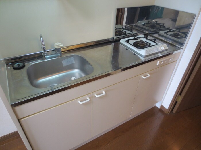 サンシティ栄生の物件内観写真