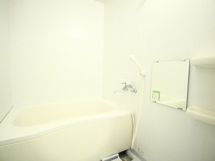 サンシティ栄生の物件内観写真