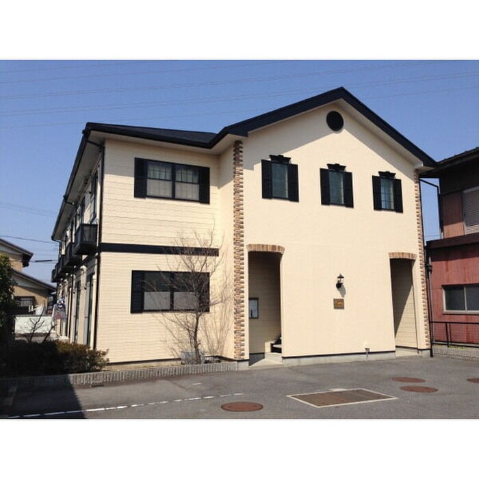 アム－ルフロ－ラの物件外観写真