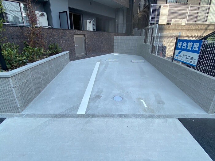 RAXA覚王山の物件外観写真