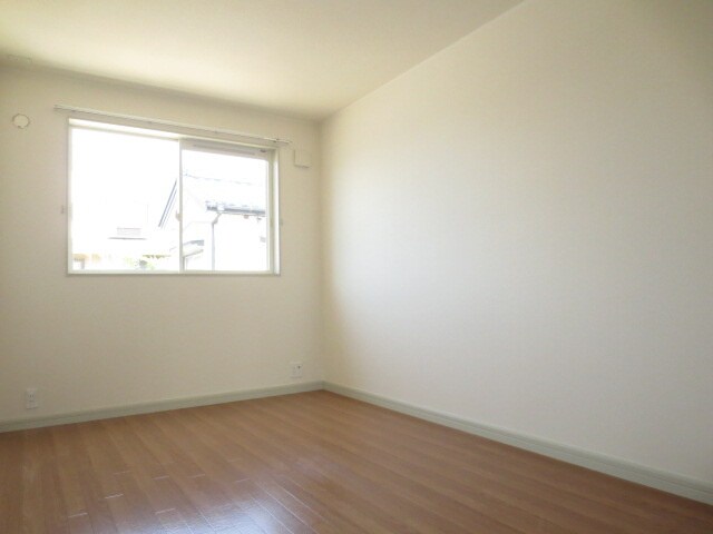 ルミエ－ルの物件内観写真