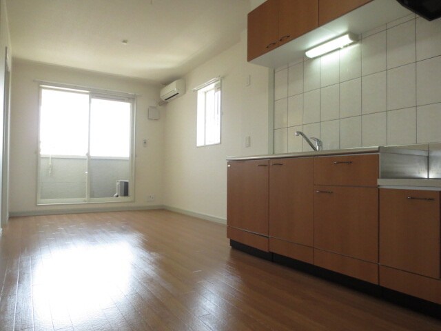 ルミエ－ルの物件内観写真