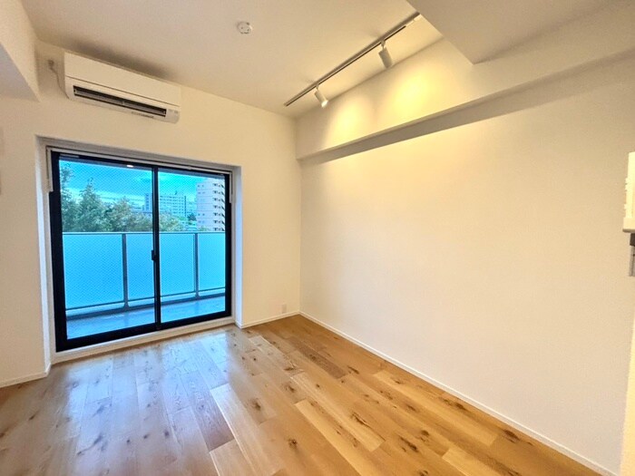 シーズンフラッツ千種の物件内観写真