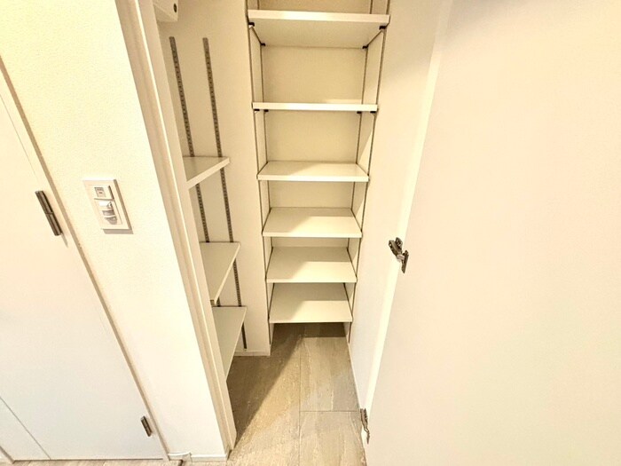 シーズンフラッツ千種の物件内観写真