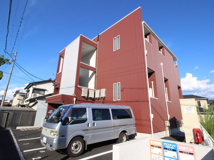 アモール枇杷島の物件外観写真