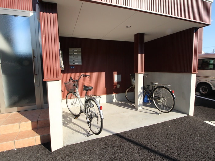 アモール枇杷島の物件外観写真