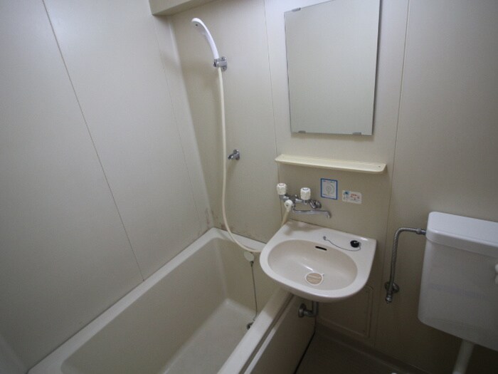 Ｋｏｍｏｄｏｋａｓａ　Ｍｉｗａの物件内観写真