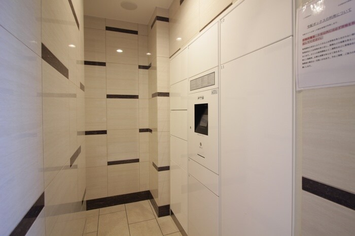 ﾌﾟﾚｻﾝｽ久屋大通公園ｾﾗﾌｨ(806)の物件外観写真