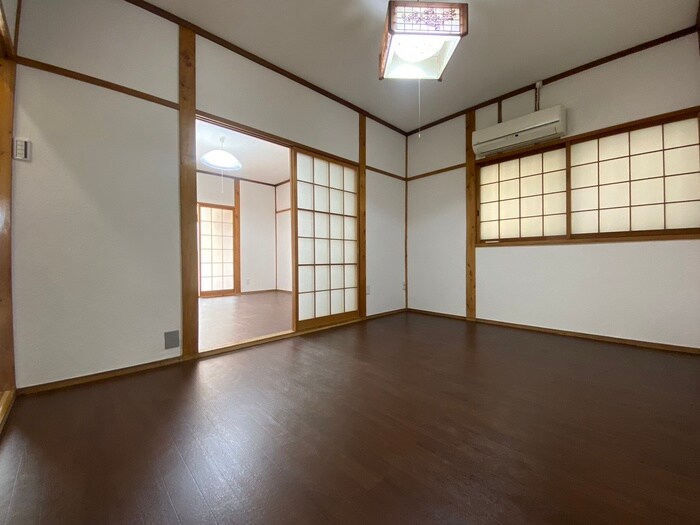 名東区吉田貸家の物件内観写真