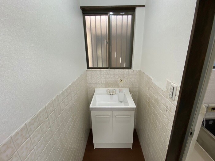 名東区吉田貸家の物件内観写真