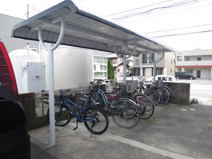 ルーミックノート緑丘の物件外観写真