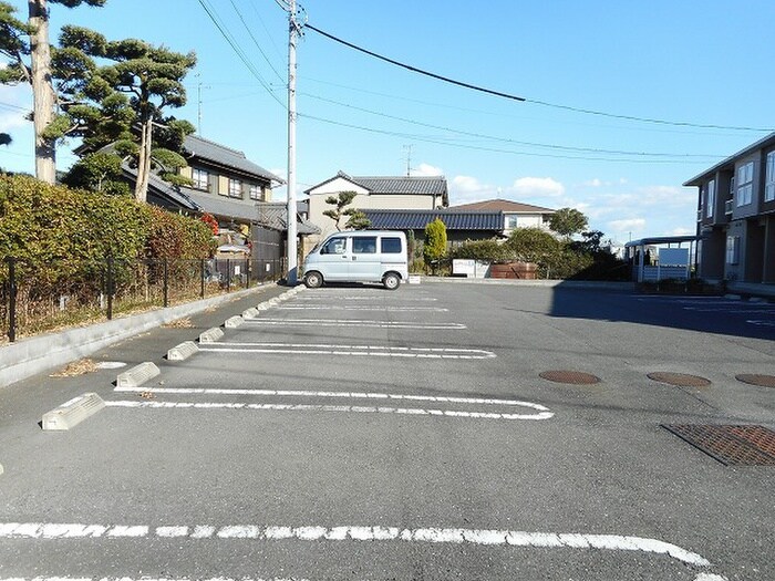 フォルッシュドライⅡの物件外観写真