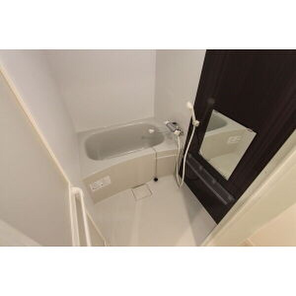 ルークス名古屋の物件内観写真