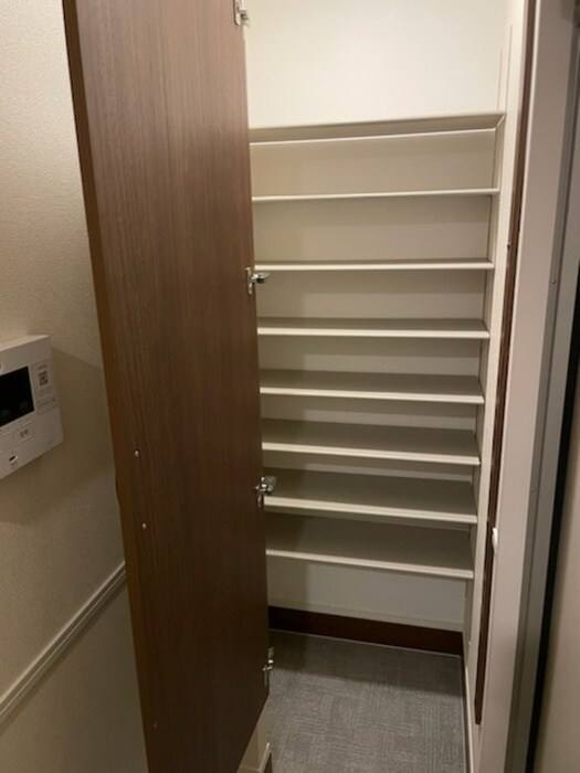 シオン佐古前の物件内観写真