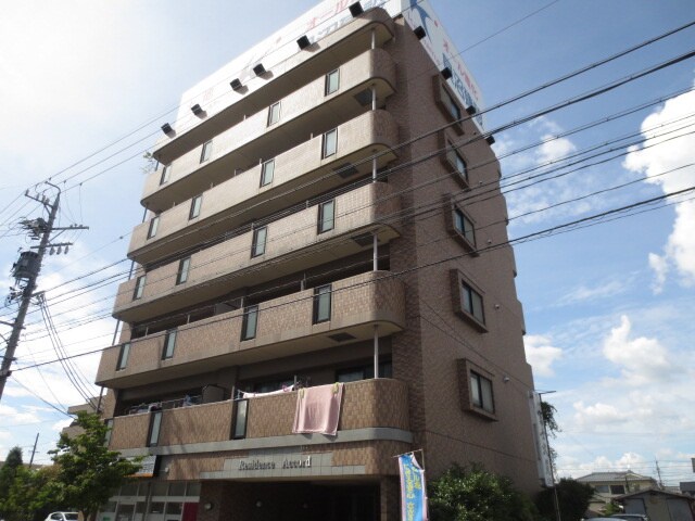 レジデンスアコ－ドの物件外観写真