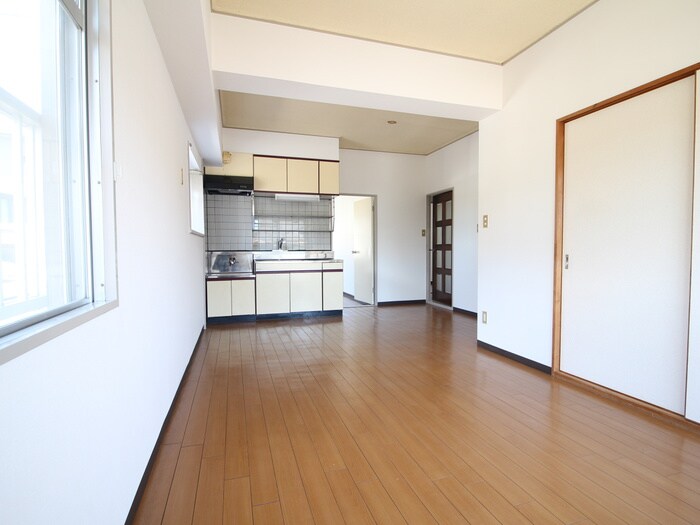 マンション菅沼の物件内観写真