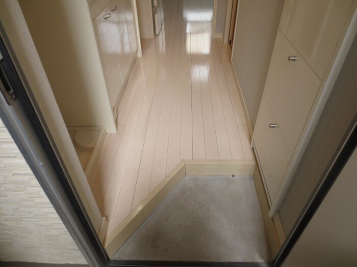 ＳＴＡＧＥ栄生の物件内観写真