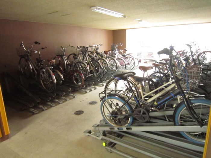 ﾌﾟﾚｻﾝｽ名古屋STATIONｱﾌﾞｿﾘｭｰﾄの物件外観写真