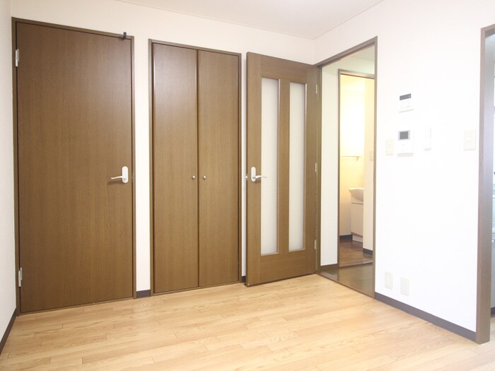 メルロウズプレイスＡの物件内観写真