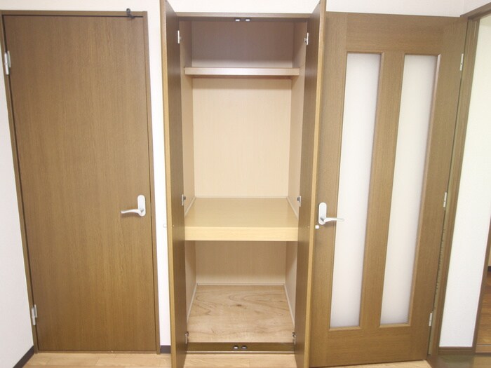 メルロウズプレイスＡの物件内観写真