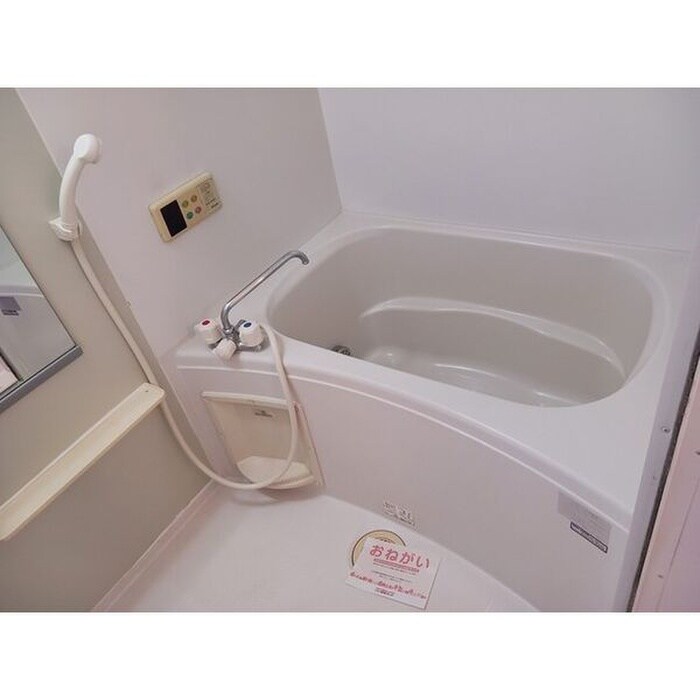 ミルト二アＢの物件内観写真