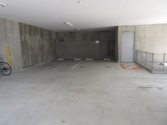 ｸﾞﾗﾝｽﾃ-ｼﾞ千種の物件外観写真