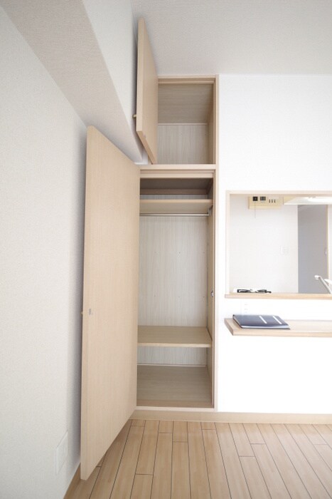 ｸﾞﾗﾝｽﾃ-ｼﾞ千種の物件内観写真