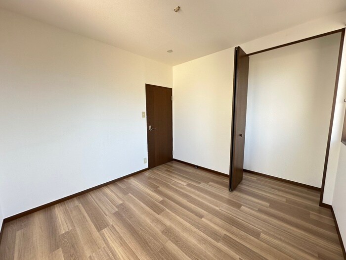 プリミエ－ル堀ノ内Ⅱ棟の物件内観写真